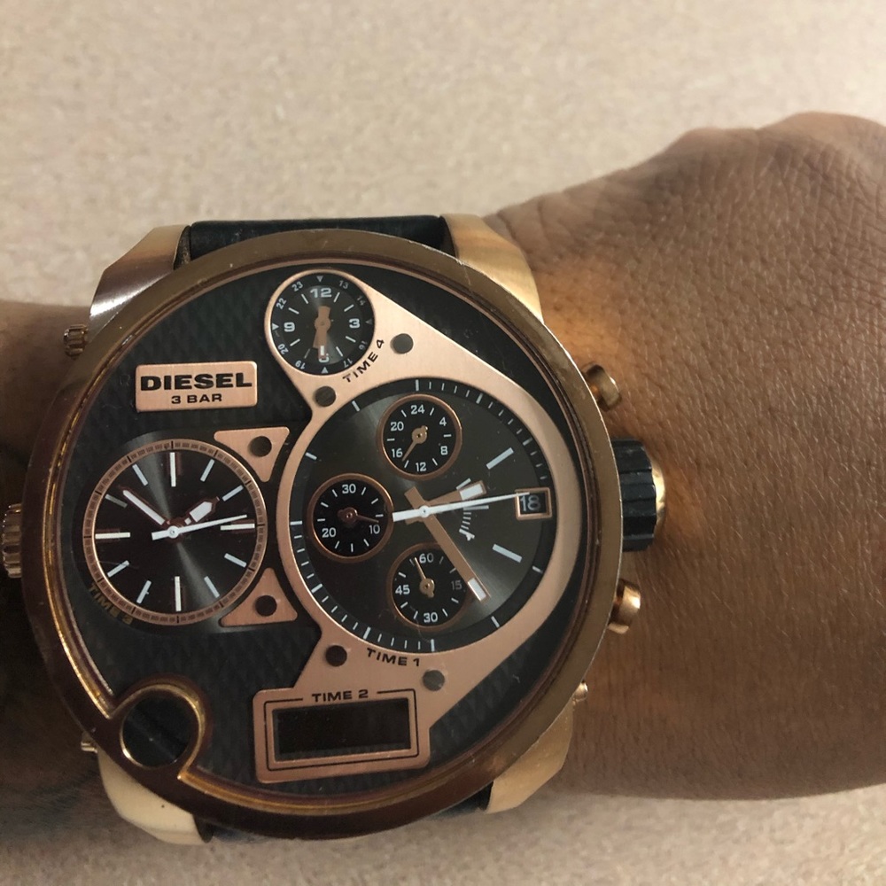 Men's watch